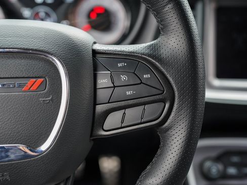 Used 2022 Dodge Challenger R/T Scat Pack w/ Shaker Package image 30