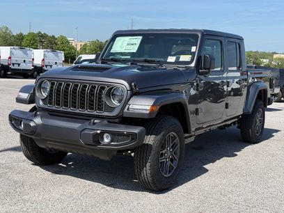 New 2026 Jeep Gladiator Sport