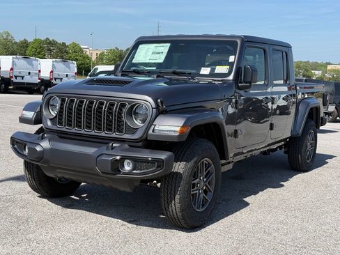 New 2026 Jeep Gladiator Sport AWD/4WD image 1