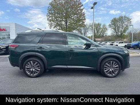 Certified 2023 Nissan Pathfinder SL w/ SL Premium Package AWD/4WD image 14