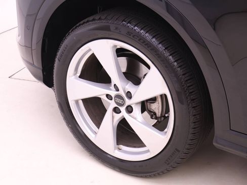 Certified 2025 Audi Q5 Premium Plus w/ Premium Plus AWD/4WD image 22