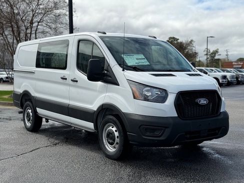 New 2026 Ford Transit 250 Low Roof RWD image 3