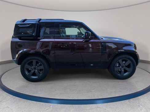 New 2026 Land Rover Defender 90 X-Dynamic SE AWD/4WD image 4