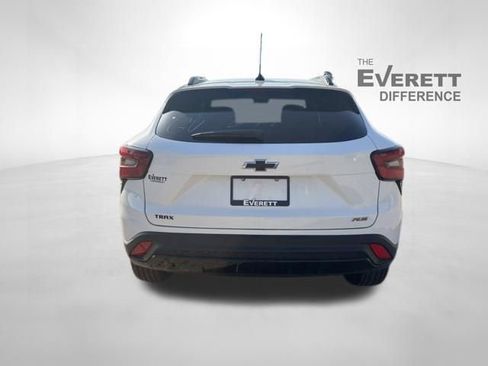 New 2026 Chevrolet Trax RS w/ Driver Confidence Package FWD image 6
