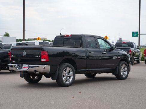 Used 2017 RAM 1500 Big Horn AWD/4WD image 3