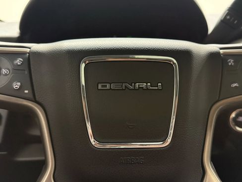 Used 2019 GMC Yukon XL Denali w/ Denali Ultimate Package image 27