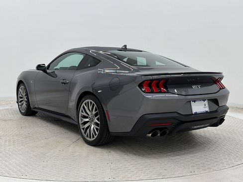 Used 2026 Ford Mustang GT Premium RWD image 3