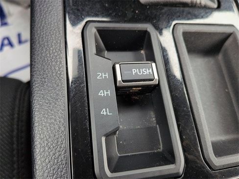 Used 2022 Toyota Tundra SR w/ SR Tow Package image 25