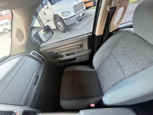 Used 2018 RAM 1500 Big Horn AWD/4WD image 14