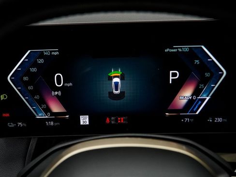 Used 2022 BMW iX xDrive50 w/ Sport Package image 32