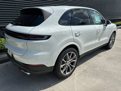 Used 2026 Porsche Cayenne S AWD/4WD image 10