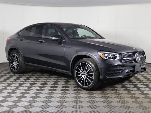 Used 2022 Mercedes-Benz GLC 300 GLC 300 Coupe image 44