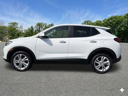 Used 2023 Buick Encore GX Preferred w/ Cold Weather Comfort Package AWD/4WD image 5