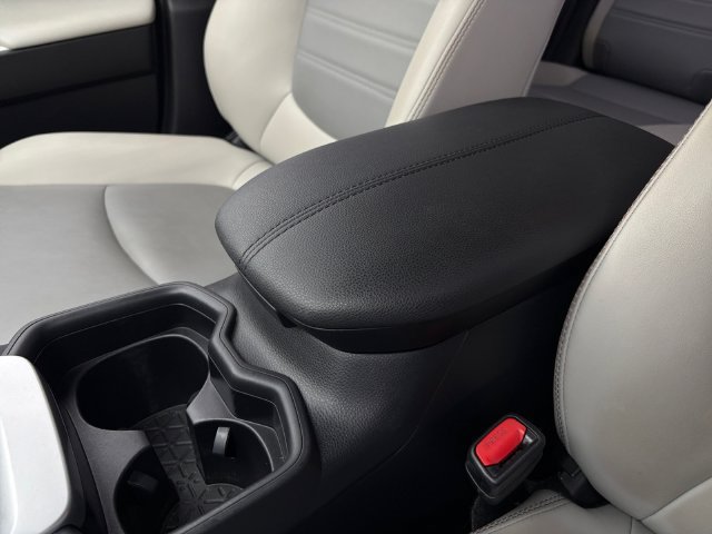 Used 2020 Toyota RAV4 XLE Premium AWD/4WD image 15