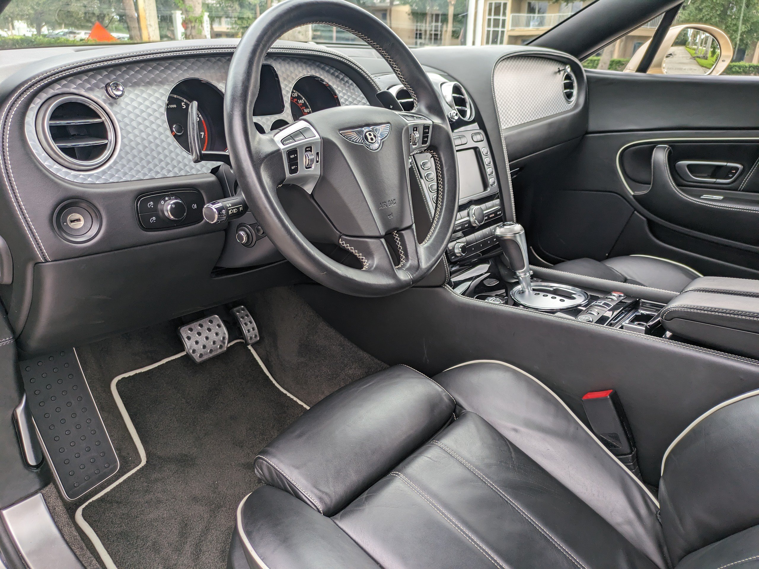 Used 2011 Bentley Continental GTC AWD/4WD image 15