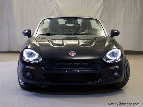 Used 2018 FIAT 124 Spider Lusso w/ Convenience Group image 5
