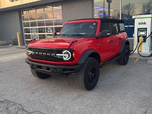 Certified 2023 Ford Bronco Wildtrak image 2