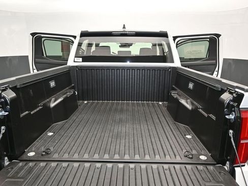 New 2026 Toyota Tacoma SR5 image 12