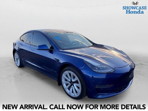Used 2022 Tesla Model 3 Standard Range RWD image 6