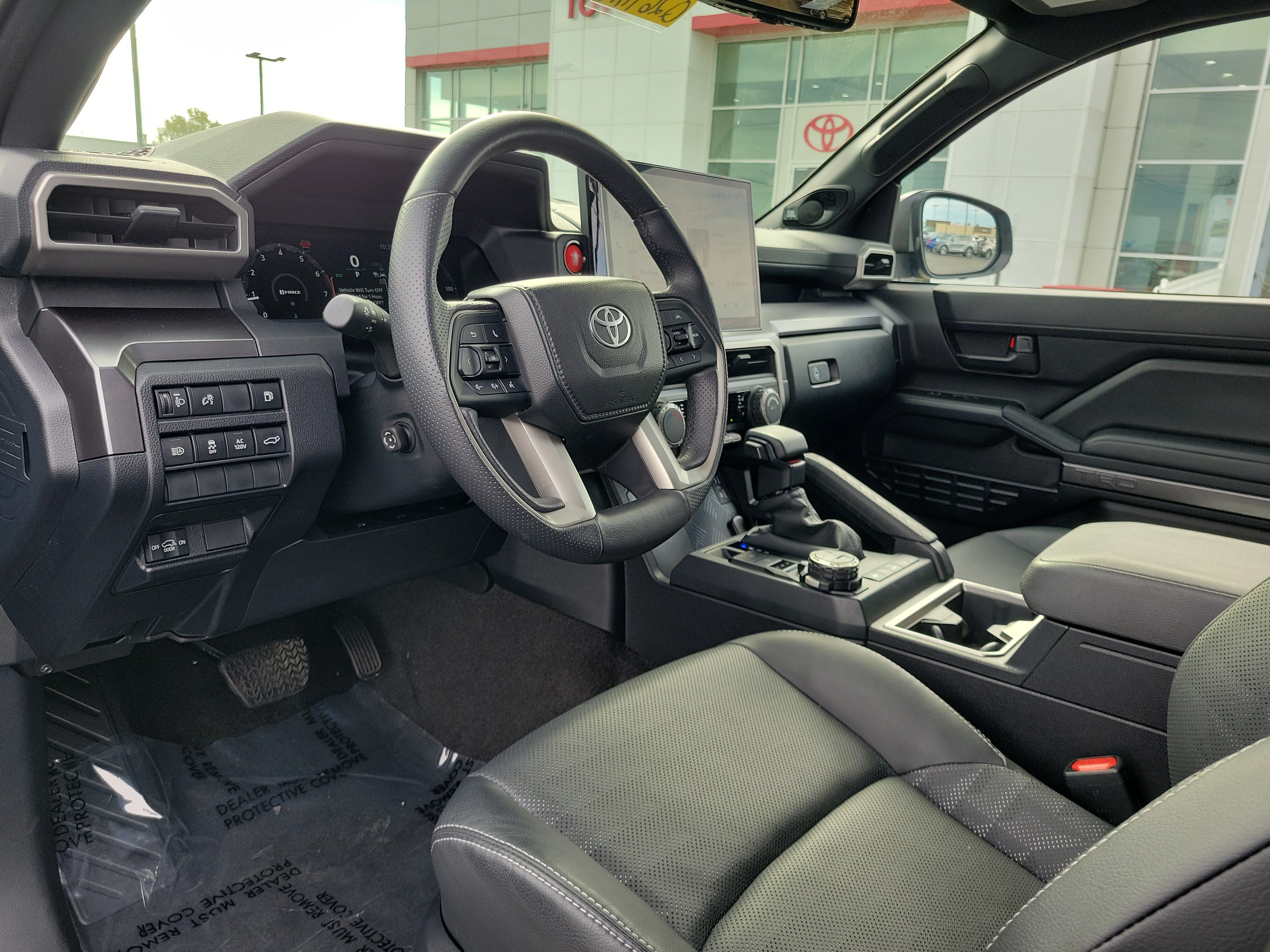 Used 2025 Toyota 4Runner TRD Off-Road Premium w/ Tow Technology Package AWD/4WD image 19