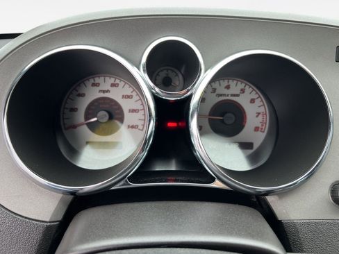 Used 2006 Pontiac Solstice Convertible w/ Premium Package image 30