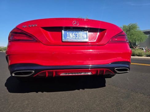 Used 2017 Mercedes-Benz SL 550 w/ Driver Assistance Package image 32