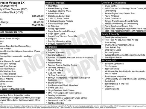 Used 2022 Chrysler Voyager LX FWD image 12