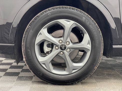 Used 2024 Ford Escape ST-Line w/ Tech Pack #1 AWD/4WD image 14