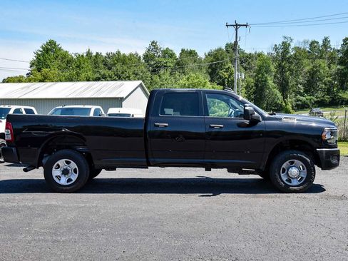 Used 2024 RAM 2500 Tradesman w/ Snow Chief Group AWD/4WD image 2