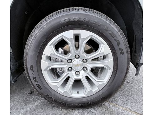 Used 2024 Chevrolet Silverado 1500 LTZ image 39