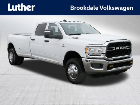 Used 2024 RAM 3500 Tradesman w/ Chrome Appearance Group image 1