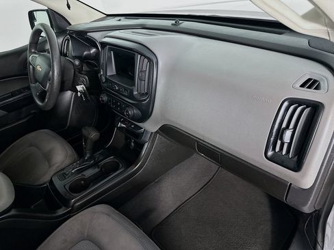 Used 2019 Chevrolet Colorado W/T w/ WT Convenience Package RWD image 27