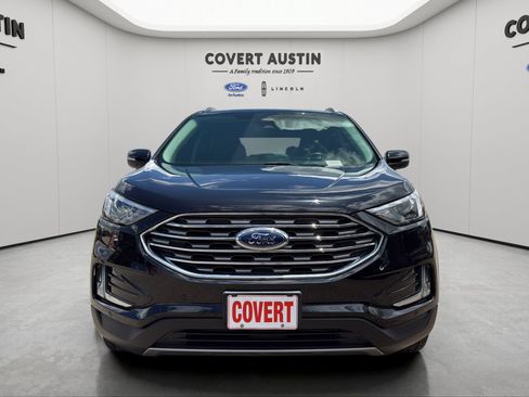 Certified 2023 Ford Edge Titanium AWD/4WD image 9