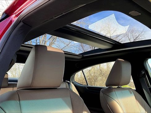 Used 2023 Lexus ES 350 w/ Premium Package image 22