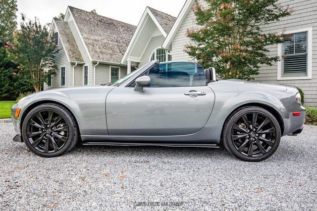 Used 2008 MAZDA MX-5 Miata Grand Touring w/ Premium Pkg RWD image 1