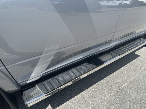 Used 2022 RAM 2500 Laramie image 14