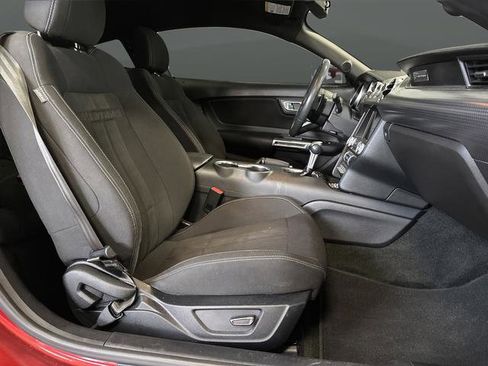 Used 2018 Ford Mustang GT w/ GT Performance Package image 17