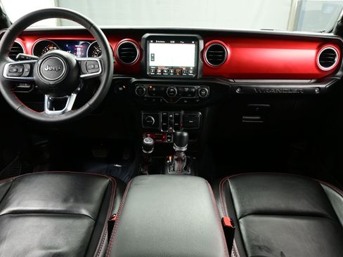 Used 2023 Jeep Wrangler Unlimited Rubicon w/ Xtreme 35 Tire Package image 15