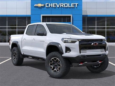 New 2026 Chevrolet Colorado ZR2 w/ Technology Package image 7