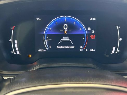 Used 2026 Toyota Corolla SE FWD image 27