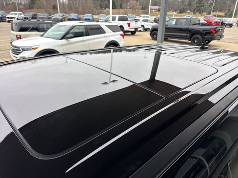 Certified 2022 Ford Explorer ST w/ Equipment Group 401A image 18