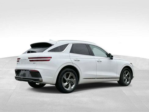 New 2026 Genesis GV70 2.5T Advanced image 4