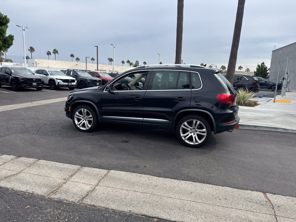 Used 2016 Volkswagen Tiguan SE FWD image 16
