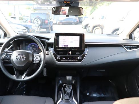 Used 2026 Toyota Corolla LE FWD image 15