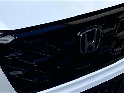 Used 2024 Honda CR-V Sport image 30