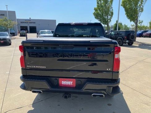 Used 2021 Chevrolet Silverado 1500 LT Trail Boss AWD/4WD image 7
