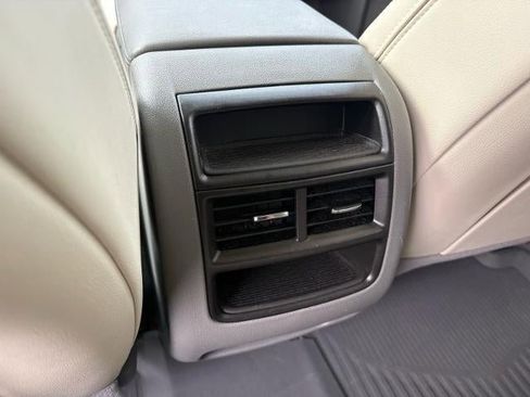 Used 2023 Cadillac XT5 Premium Luxury image 20