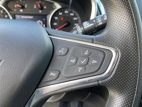 Used 2019 Chevrolet Equinox LT FWD image 33