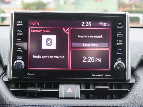 Used 2022 Toyota RAV4 SE image 13