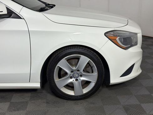Used 2015 Mercedes-Benz CLA 250 4MATIC image 13